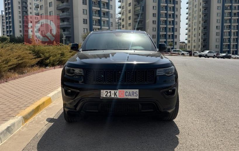 جيب جراند شيروكي